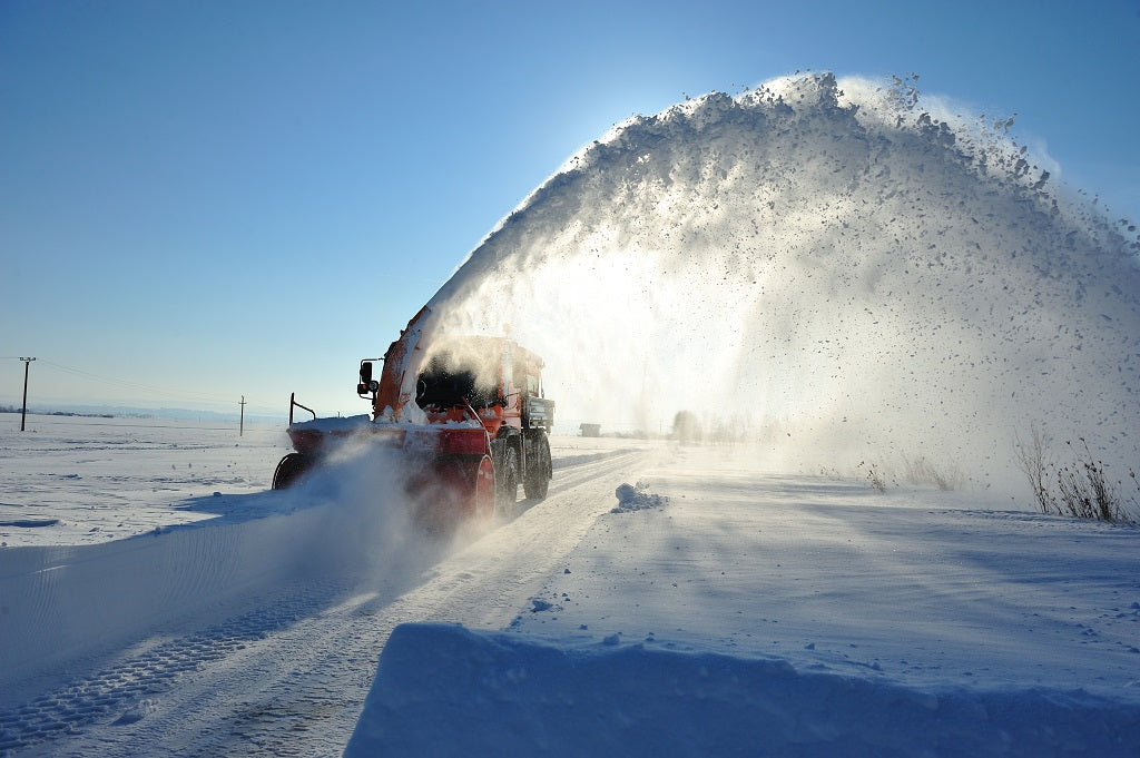 Snow Removal Industry Trends & Challenges in The 2023-2024 Winter Seas